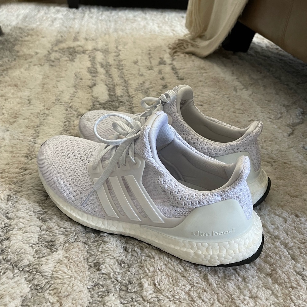 Adidas Ultraboost 5.0 DNA